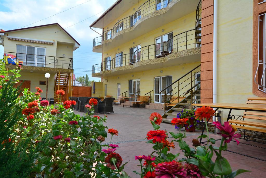 Adam & Eva Hotel Zatoka Ngoại thất bức ảnh